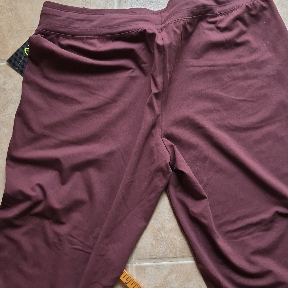 Athletic Works - Picture 9 of 10